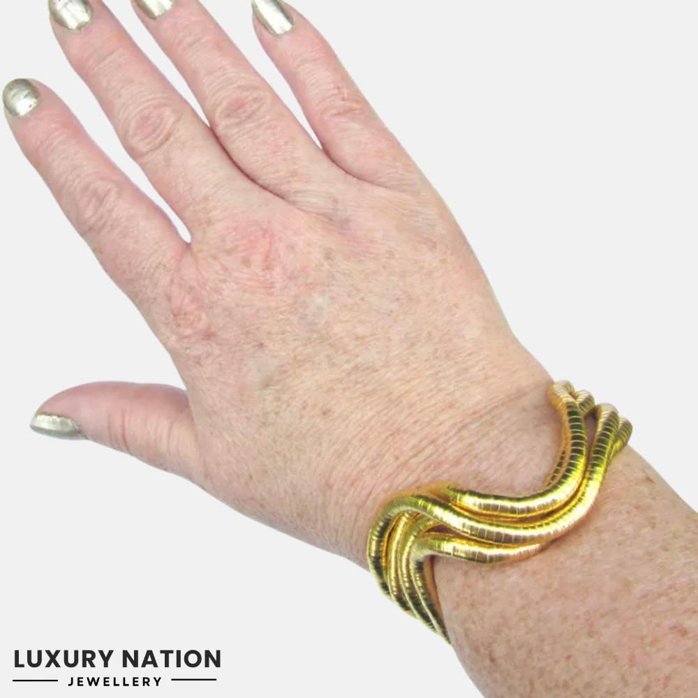 Infinite Loop Necklace