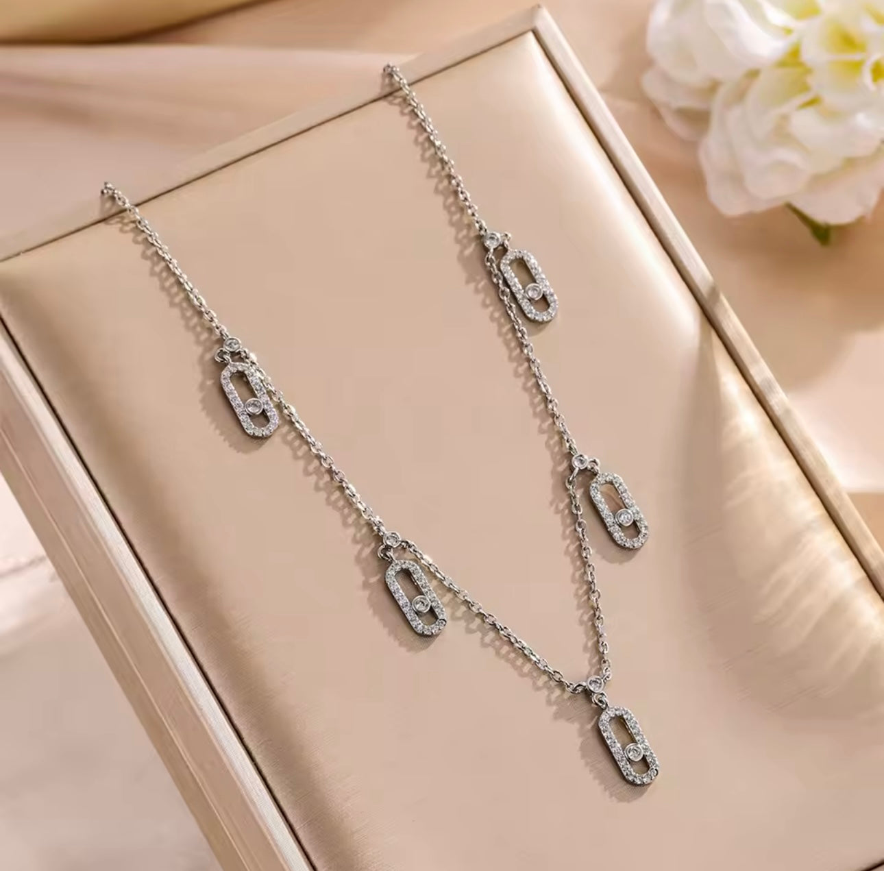MILAN NECKLACE