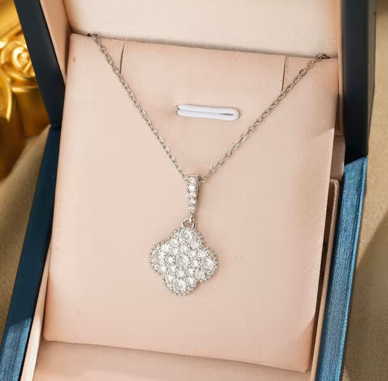 CIARA NECKLACE
