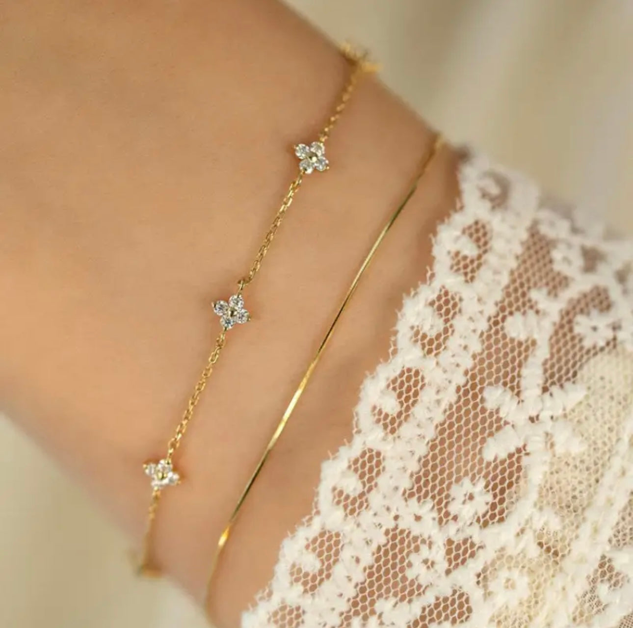 CLOVER BRACELET