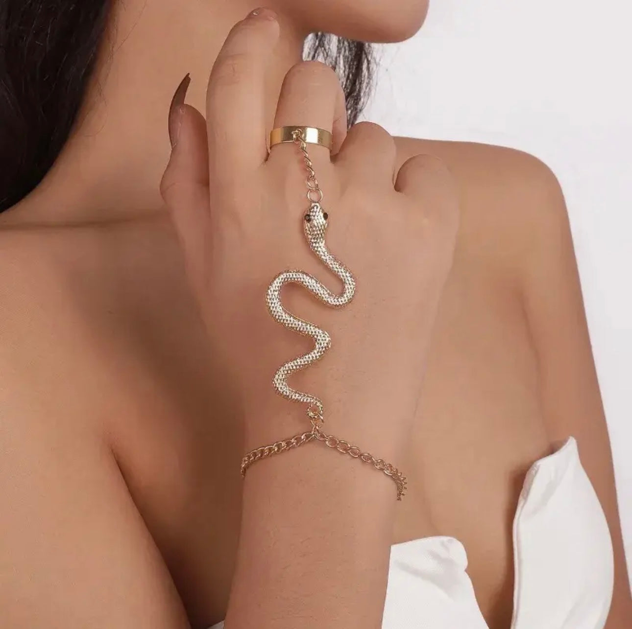 SNAKE HAND CHAIN